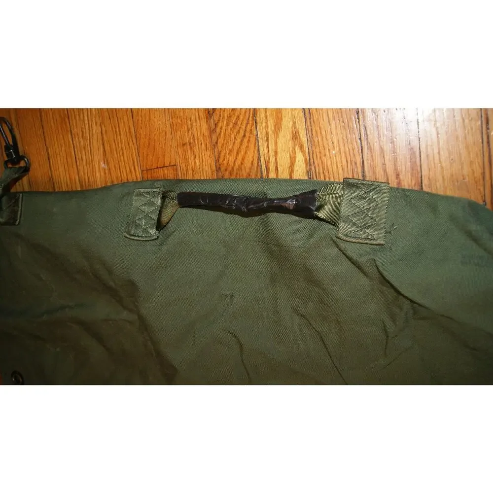 US Military Army Duffel Bag Green Nylon Heavy Duty Camping 35